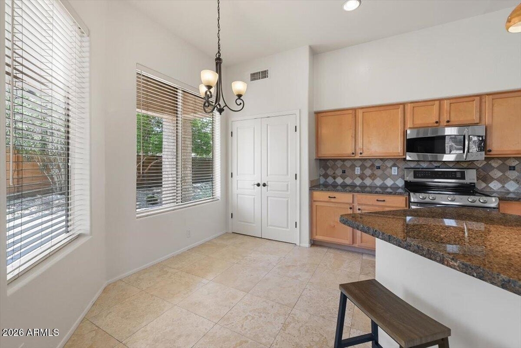 22503 N 76th Place N - Photo 8