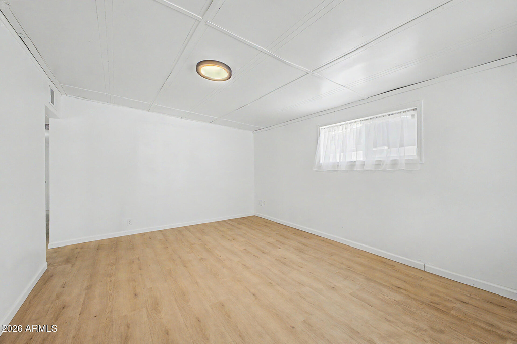 2038 E Lemon Street - Photo 3