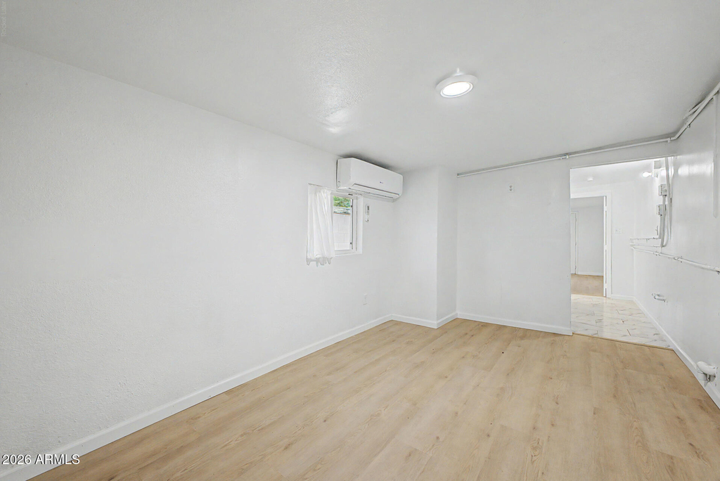 2038 E Lemon Street - Photo 9
