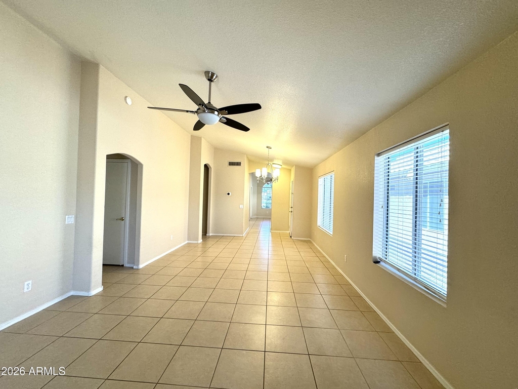 629 N Kenneth Place - Photo 7