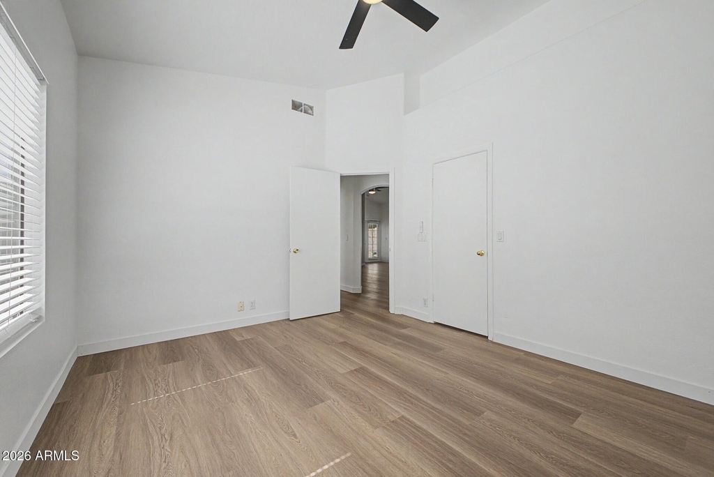 8868 W Laurel Lane - Photo 8