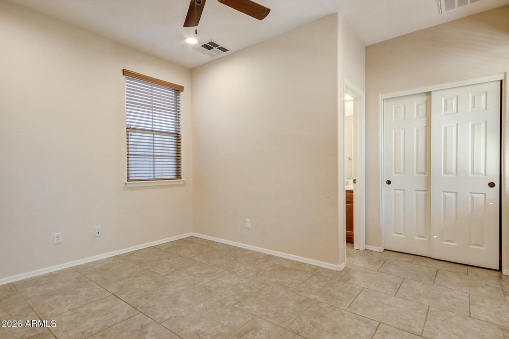 21158 W Sycamore Drive - Photo 10
