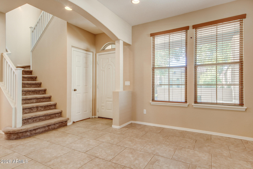21158 W Sycamore Drive - Photo 1