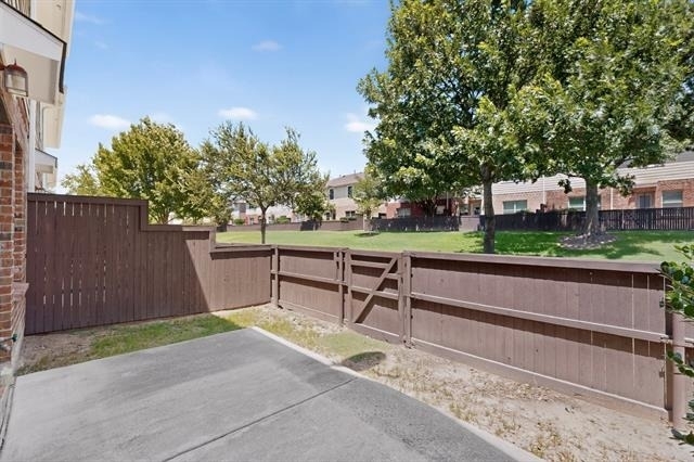 8712 San Bernard Street - Photo 36