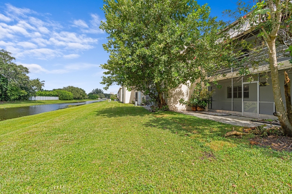 10693 N Military Trail - Photo 0