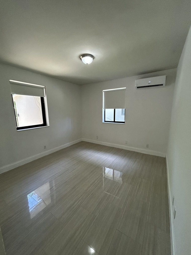 914 Ne 15th Avenue - Photo 7