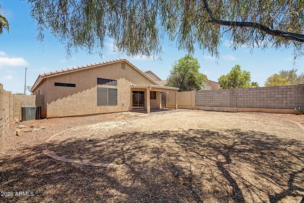 905 E Potter Drive - Photo 27
