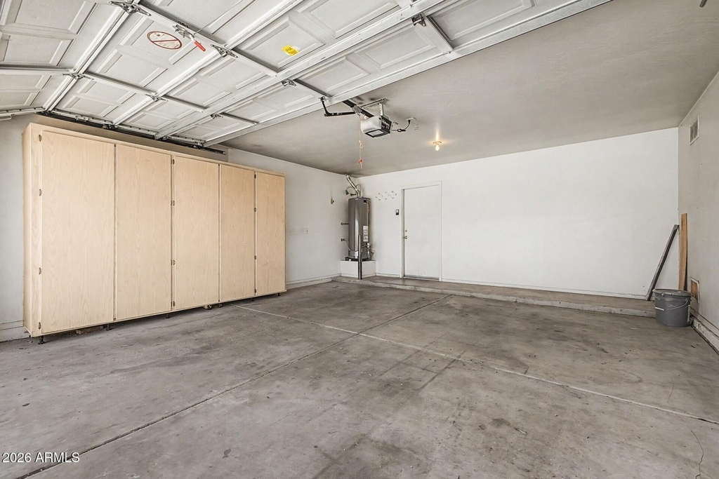 905 E Potter Drive - Photo 26