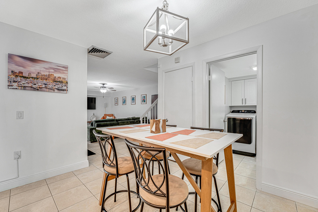 2439 24th Way - Photo 13