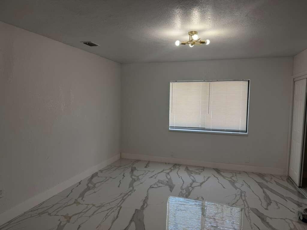 160 Se 15th Avenue - Photo 3