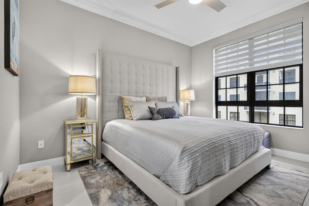 701 S Olive Avenue - Photo 9