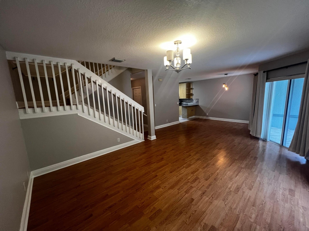 3456 Nw 99th Way - Photo 2