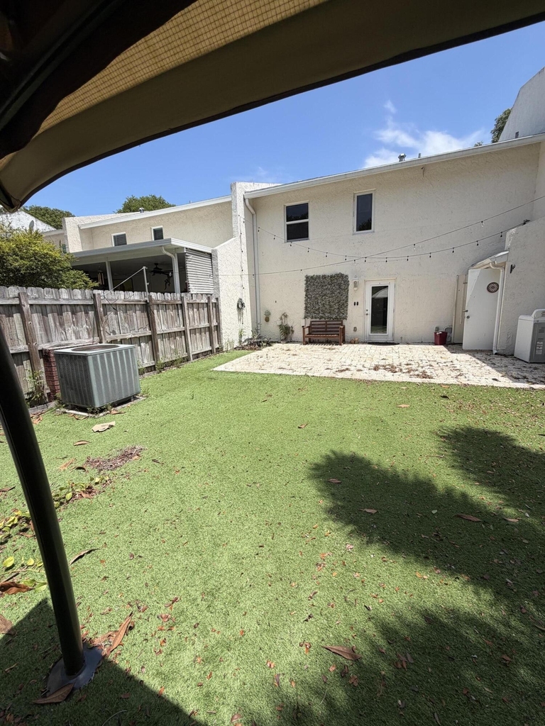 806 Nw 41st Court - Photo 6