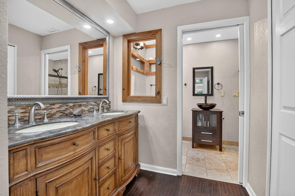 7813 Kenway Place W - Photo 29