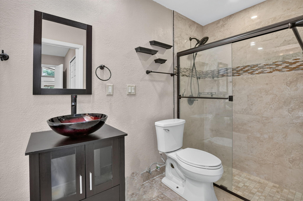 7813 Kenway Place W - Photo 34