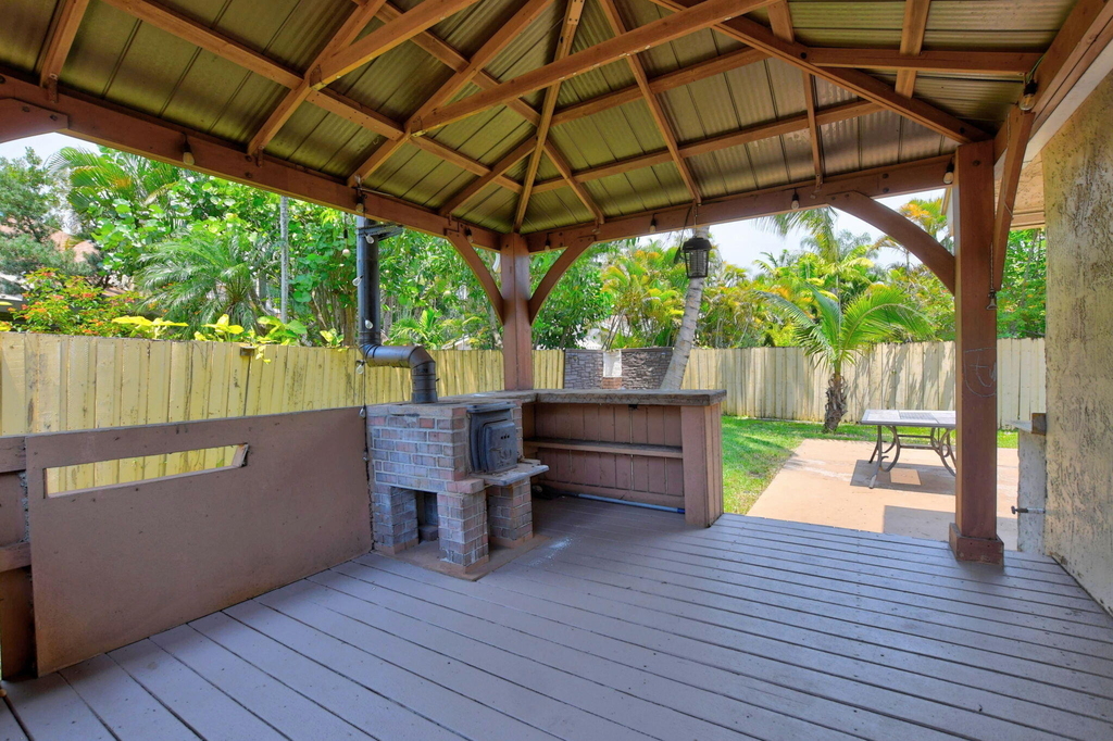 7813 Kenway Place W - Photo 45
