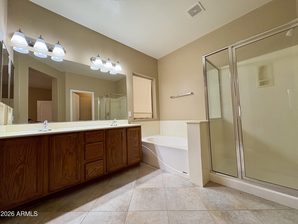 8234 W Salter - Photo 22