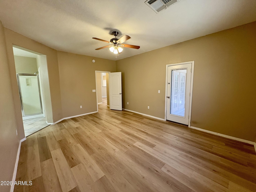8234 W Salter - Photo 16