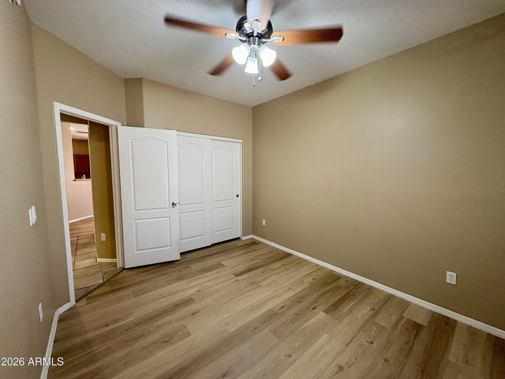 8234 W Salter - Photo 26