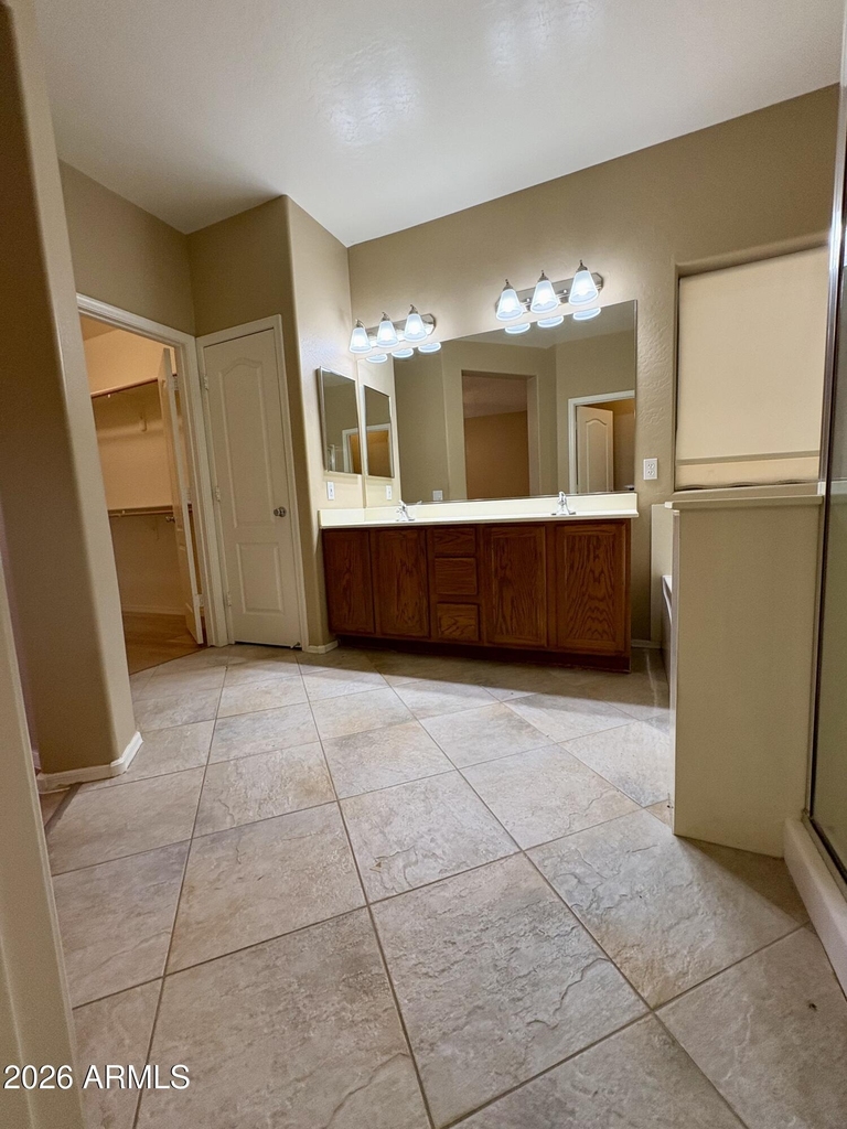 8234 W Salter - Photo 19
