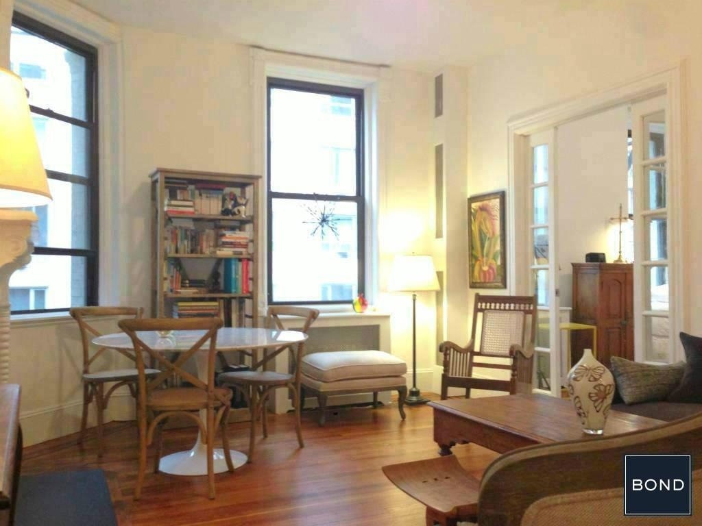 East 91st Street - Photo 0