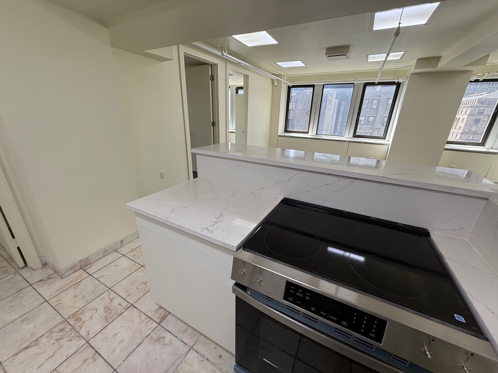 369 Lexington Avenue - Photo 12