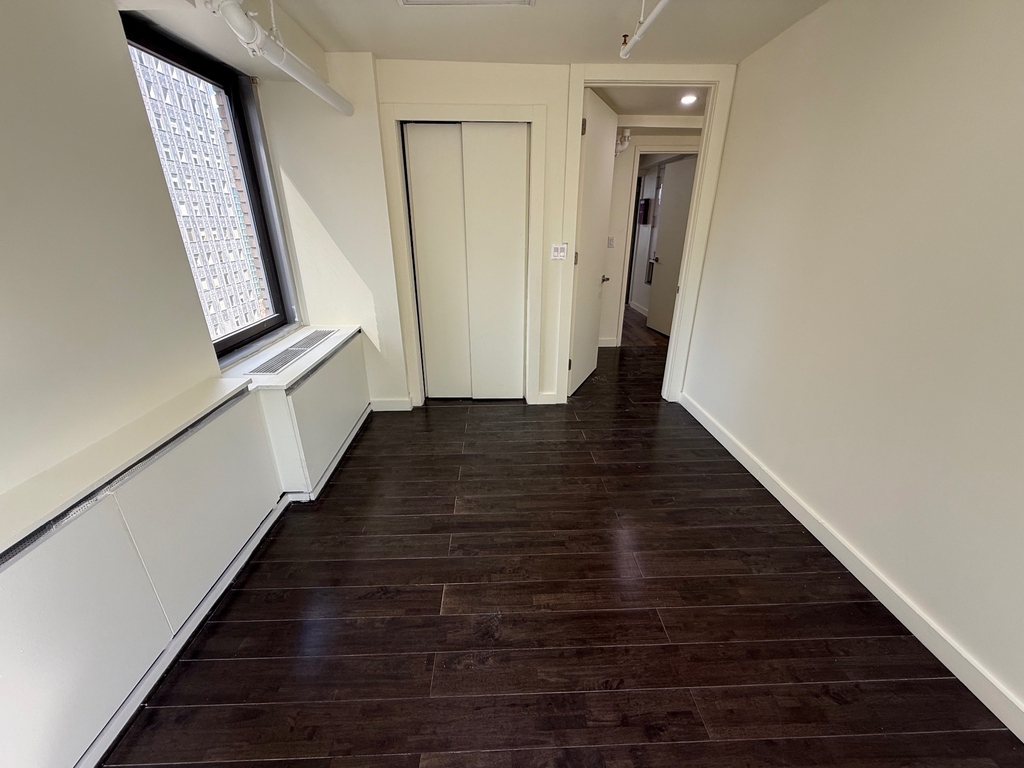 369 Lexington Avenue - Photo 9