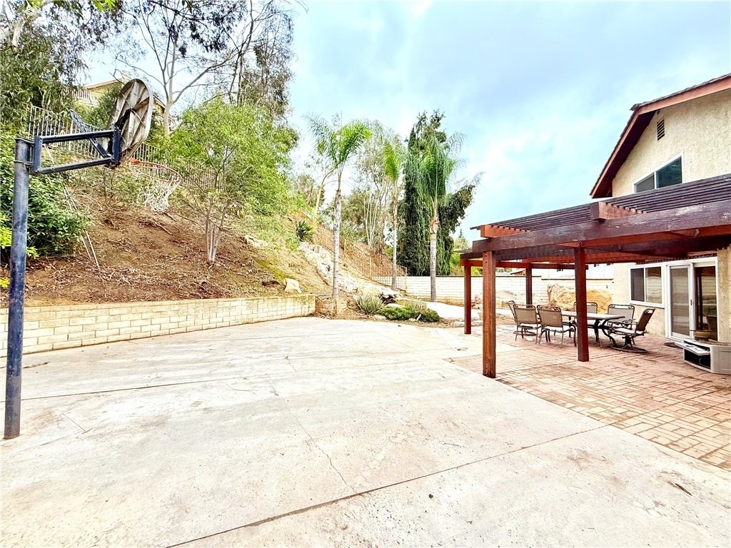 23860 Enriquez Drive - Photo 6