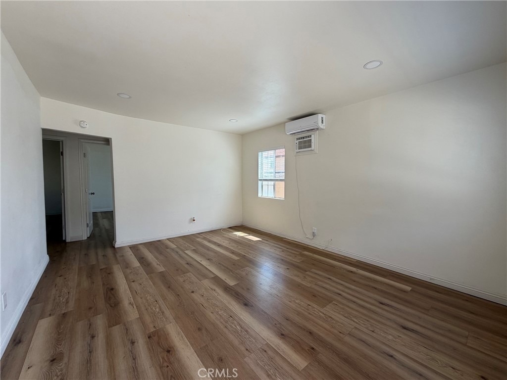 333 1/2 Sefton Avenue - Photo 9