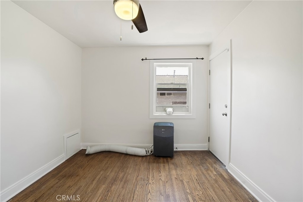 5152 Romaine Street - Photo 14