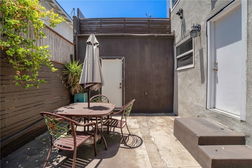 5152 Romaine Street - Photo 21