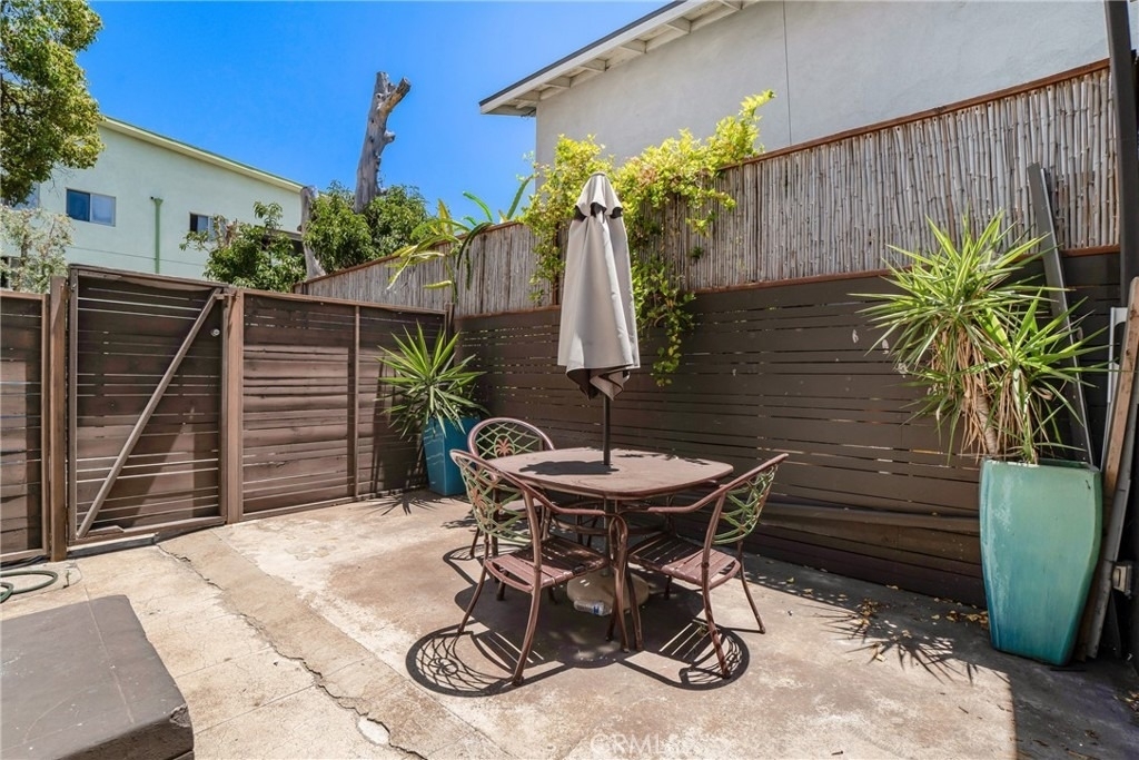 5152 Romaine Street - Photo 20