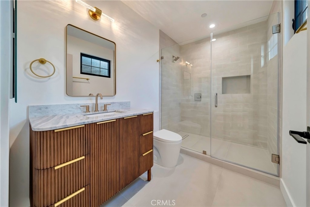 15741 Valerio St - Photo 23
