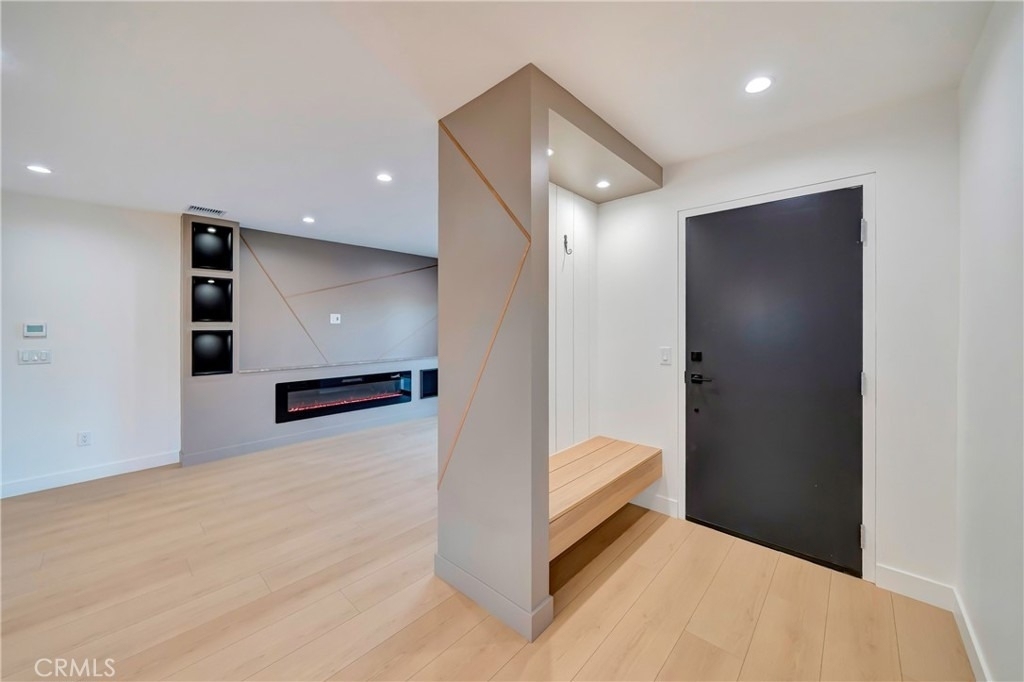 7401 Dempsey Ave - Photo 3