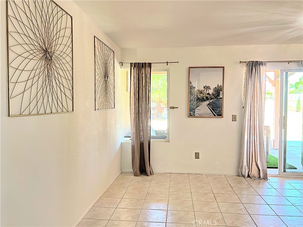 39883 Penina Way - Photo 18