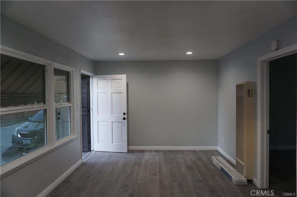 137 W Olive Street - Photo 13