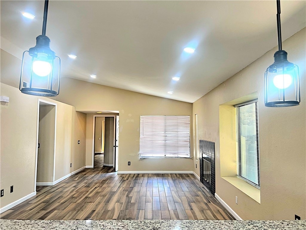 43401 Alep Avenue - Photo 16