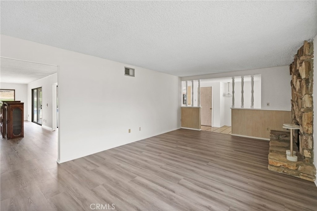 11803 Gerald Avenue - Photo 4