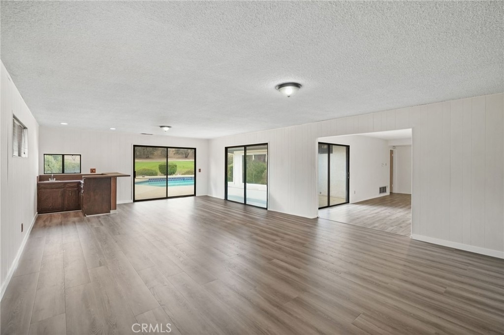 11803 Gerald Avenue - Photo 5