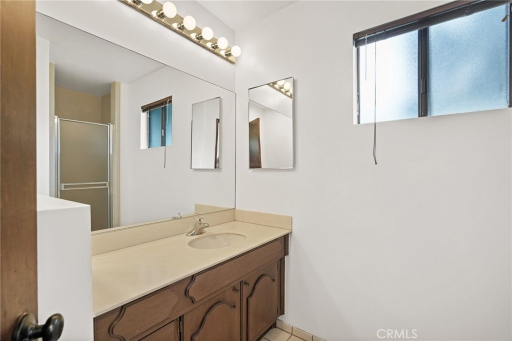 11803 Gerald Avenue - Photo 22