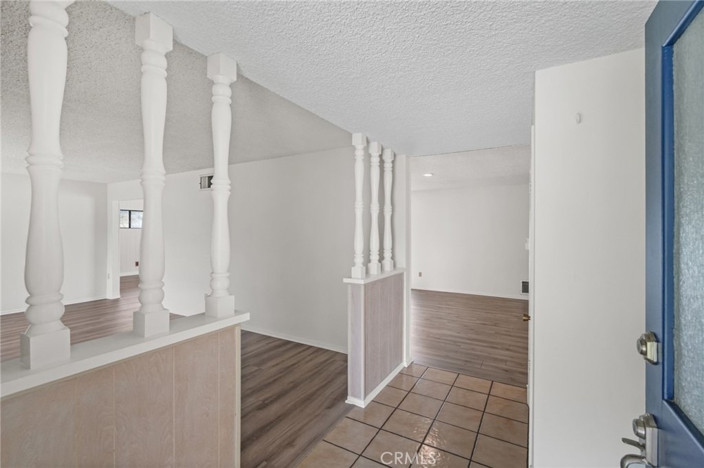 11803 Gerald Avenue - Photo 3