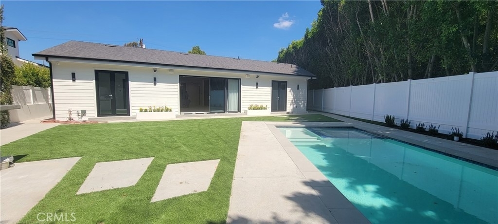 5061 Woodley - Photo 23