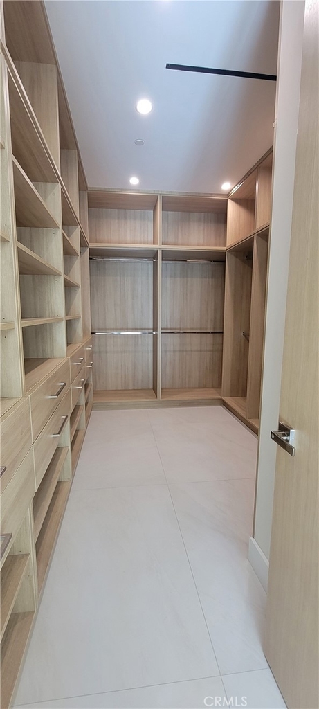 5061 Woodley - Photo 13