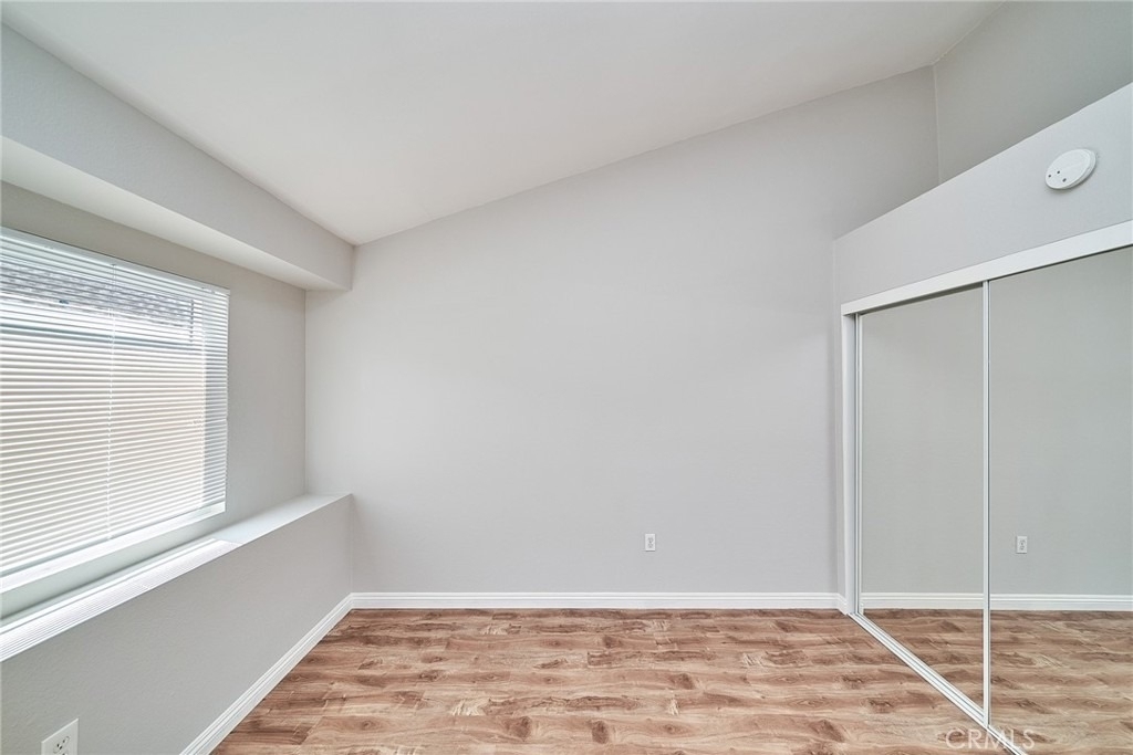 21901 Moneta Avenue - Photo 27