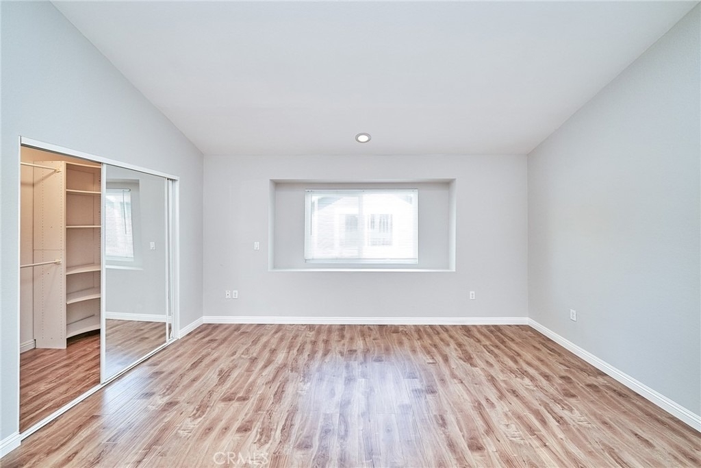 21901 Moneta Avenue - Photo 22