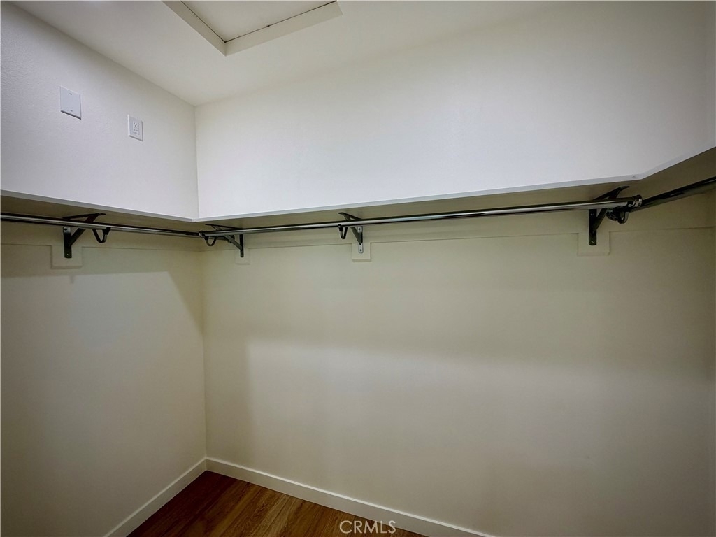 6118 Amos Avenue - Photo 9