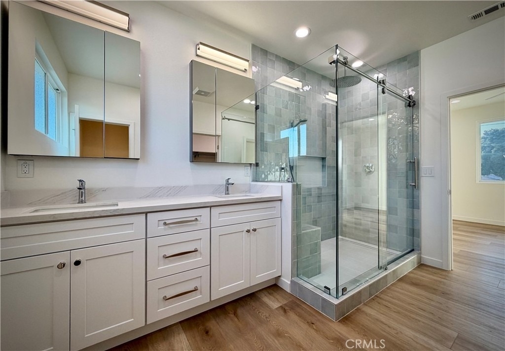 6118 Amos Avenue - Photo 3