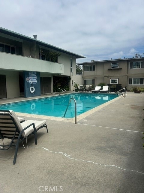 1728 Westcliff Drive - Photo 2