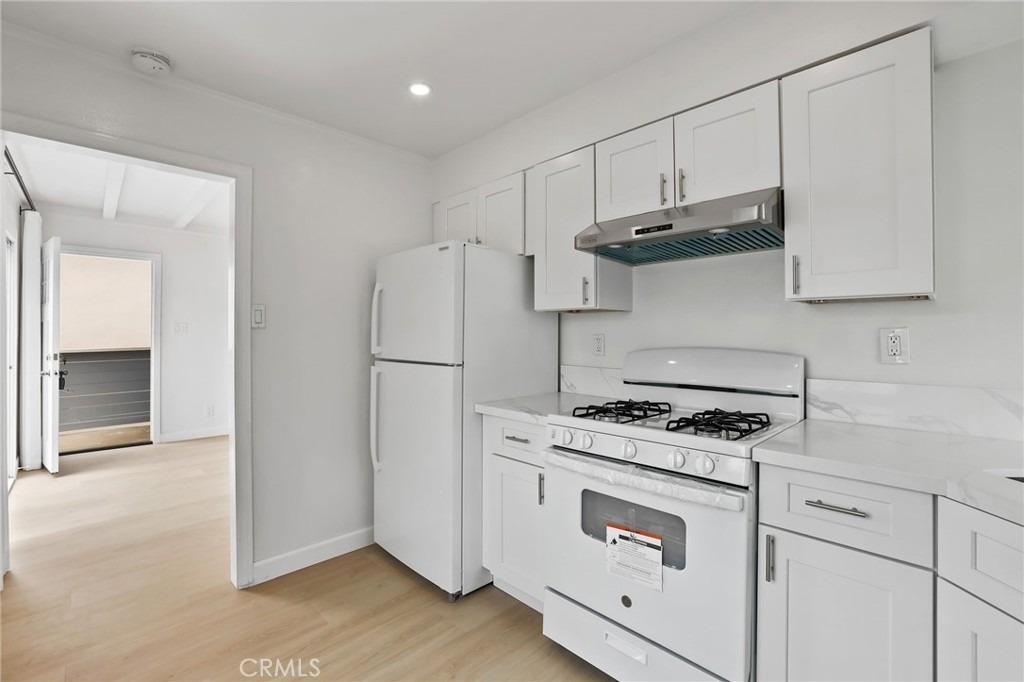 297 Wave Street - Photo 8