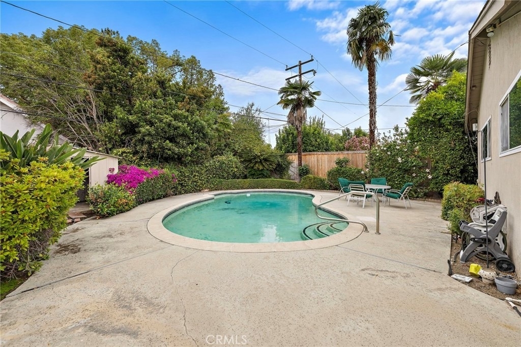 509 California - Photo 22